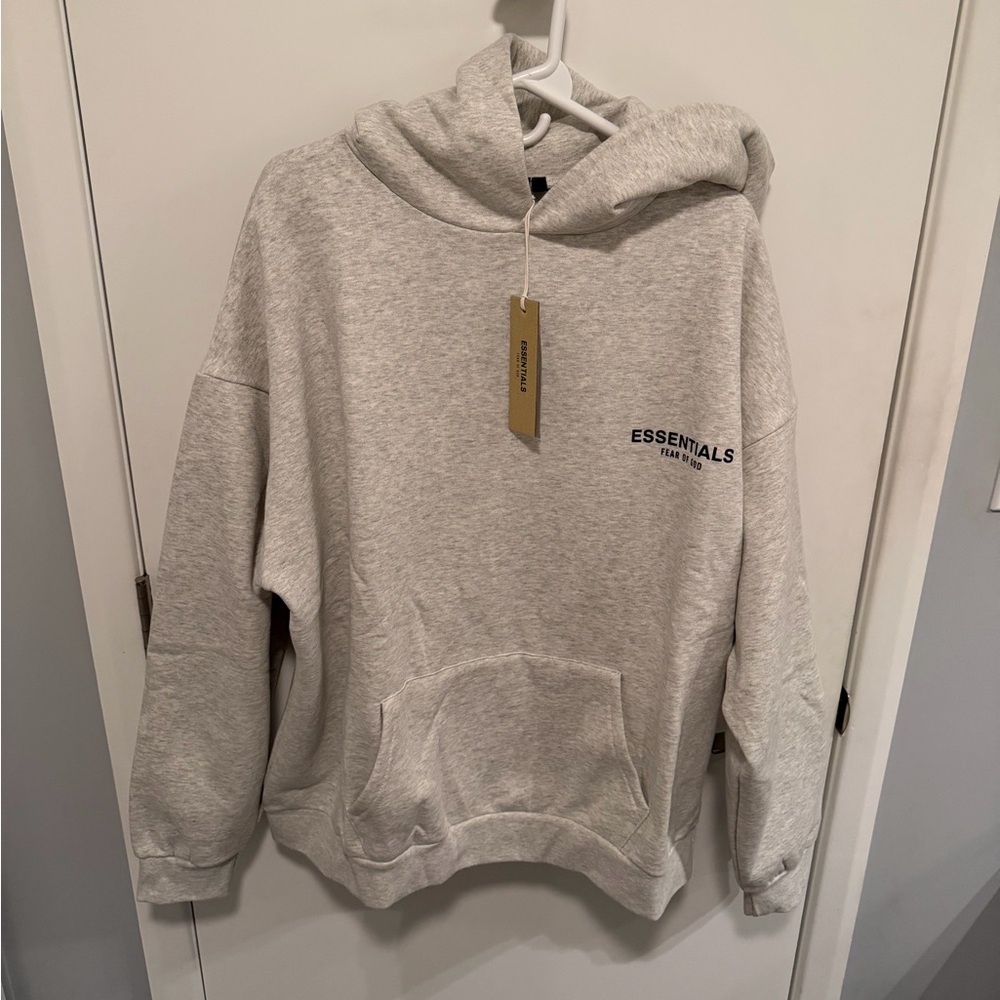 Fear of God X Essentials collab hoodie size XL NEW YORK